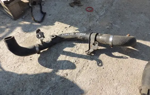 Toyota Yaris Intercooler hose/pipe