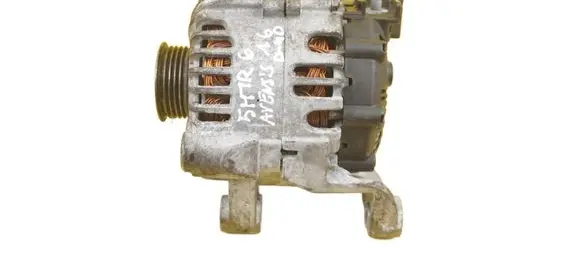 Toyota Avensis T270 Generator/alternator LRA04139 N47C16A