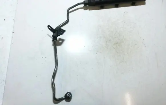 Land Rover Discovery 3 - LR3 Fuel main line pipe 7h2q9d280dd a23200901