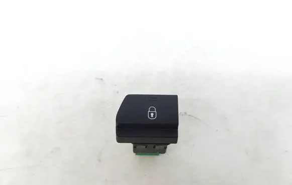 Toyota Proace Central locking switch button 9809138677