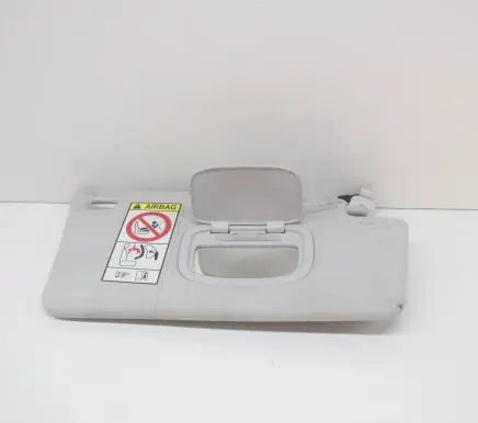 Jeep Renegade Sun visor