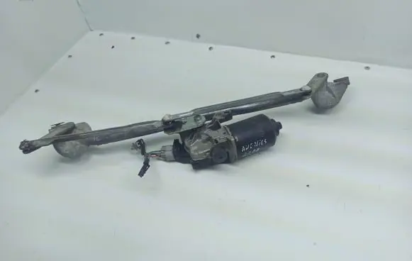Toyota Avensis T250 Front wiper linkage and motor 8511005060