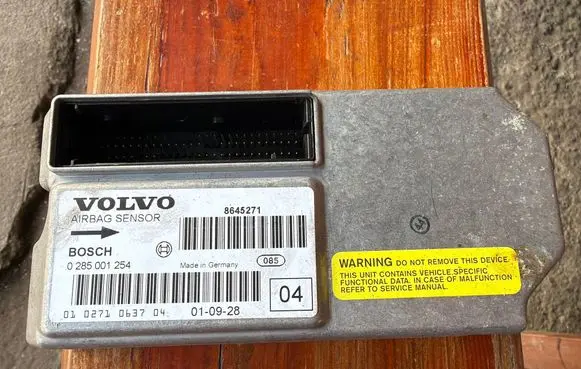Volvo S60 Airbag control unit/module 8645271 0285001254