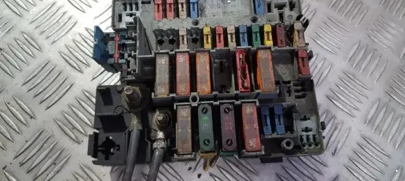 Citroen Xsara Picasso Fuse box set 962824480
