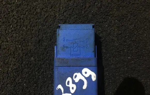 Nissan Almera N16 Other relay 4ra00781303
