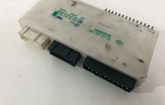BMW 5 E39 Comfort/convenience module 61358381962 8381962
