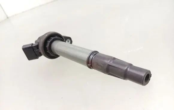 Toyota Avensis T270 High voltage ignition coil 0997001530