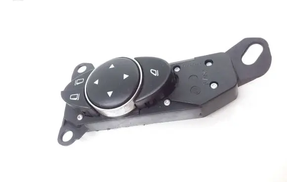 Mercedes-Benz CLS C219 Wing mirror switch 2118216079 08211024