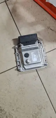 BMW X5 F15 Engine control unit/module 7436676 002001000 0281032222