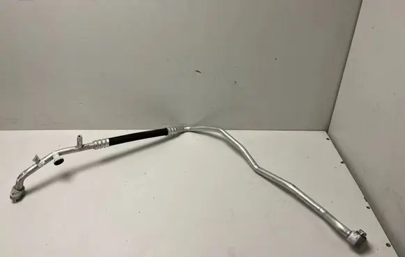 BMW X2 U10 Air conditioning (A/C) pipe/hose 5A07782