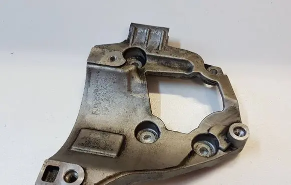 Ford Focus A/C compressor mount bracket JX6Q10K360AA