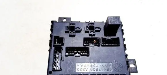 Alfa Romeo 156 Fuse box set 46447809 a223