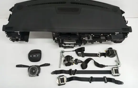 Jeep Compass Radio/GPS head unit trim 2VJB8OUL