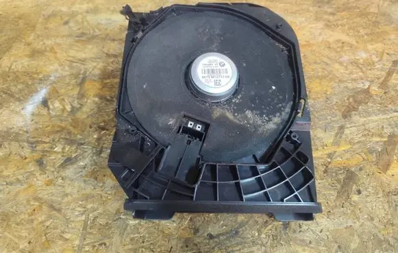 BMW 3 F30 F35 F31 Subwoofer speaker 9210147 430407861871