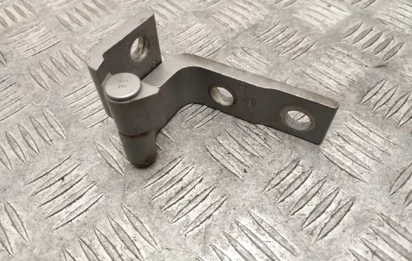 Lexus RX 450H Front door upper hinge A046694