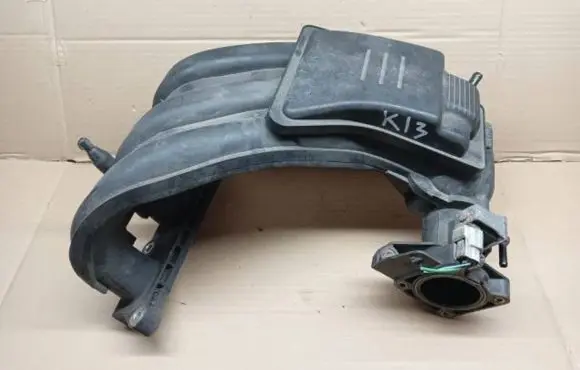 Nissan Micra Intake manifold