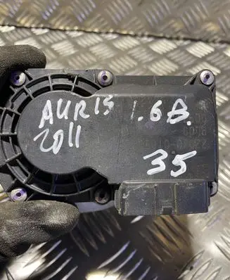 Toyota Auris 150 Throttle valve 220300T050