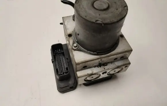 Mercedes-Benz S W222 ABS Pump A2224314512