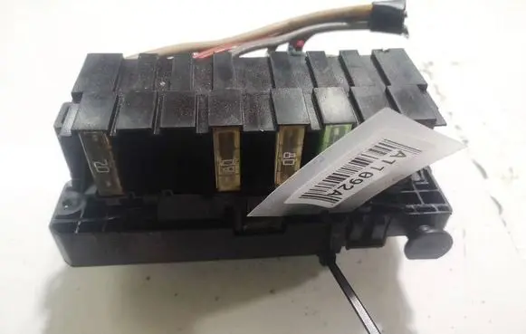 Citroen C4 I Fuse box set 9661682980