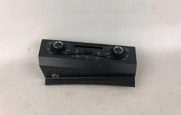 Audi A4 S4 B8 8K Climate control unit 8T2820043S