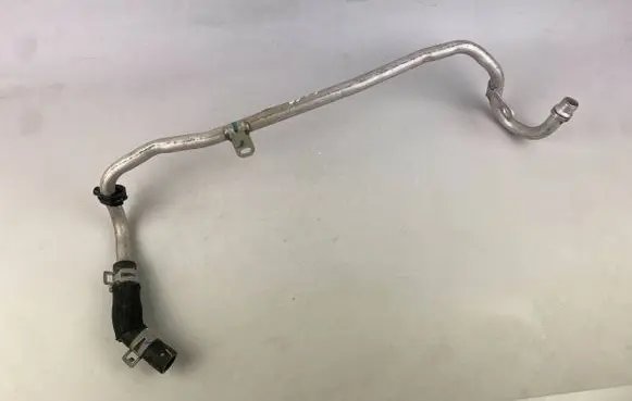 Chrysler Pacifica Engine coolant pipe/hose 68217332AA
