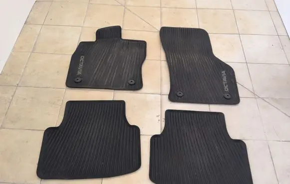 Skoda Octavia Mk4 Car floor mat set 5E4061500 5E4862436