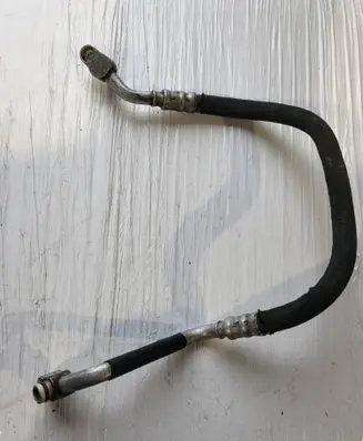 Air conditioning (A/C) pipe/hose