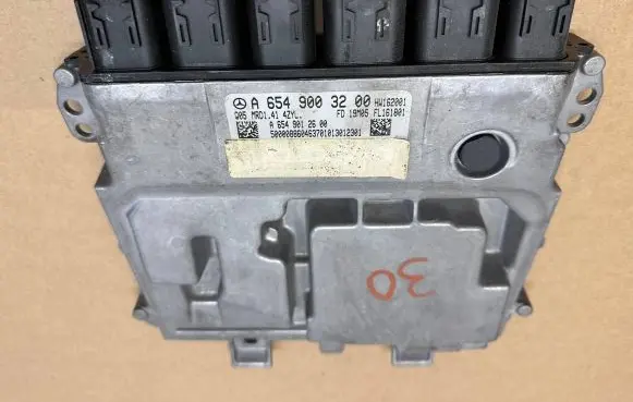 Mercedes-Benz C W205 Engine control unit/module A6549003200 A6549012600