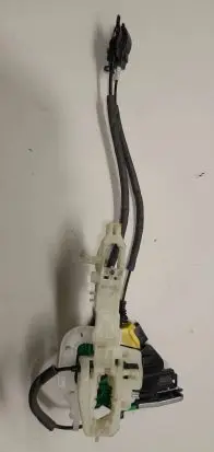KIA Sorento Front door lock 81320C5030