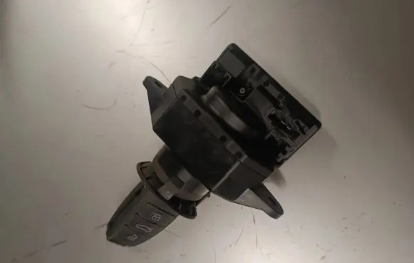 Audi Q7 4M Ignition lock 4F0909131E 33301301 4F0910131