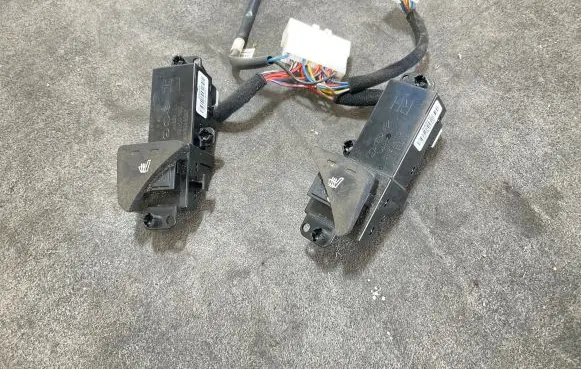 Seat heating switch