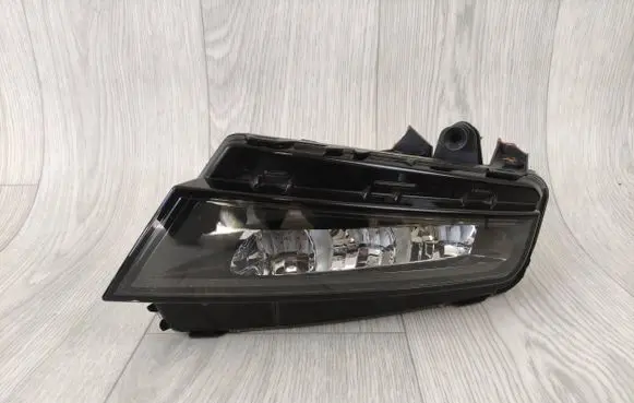 Seat Ateca Front fog light 575941700B 1ND01299904 1ND2240