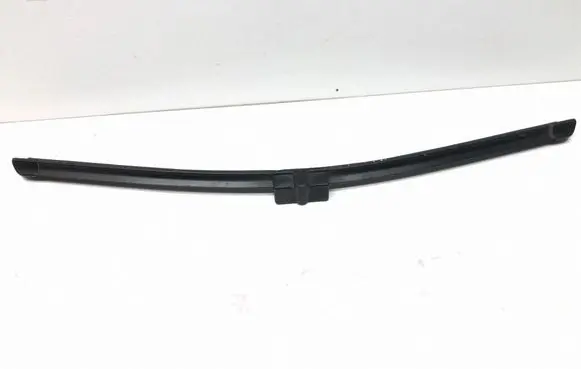 Volkswagen Touran I Rear wiper blade