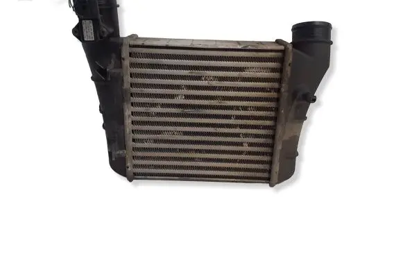 Audi A4 S4 B7 8E 8H Intercooler radiator 8E0145805AA 3229440 10120909