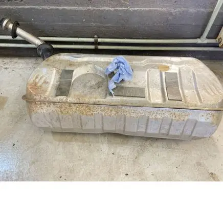 Mercedes-Benz SL R129 Fuel tank 1294700201 1294700701 A1294700201