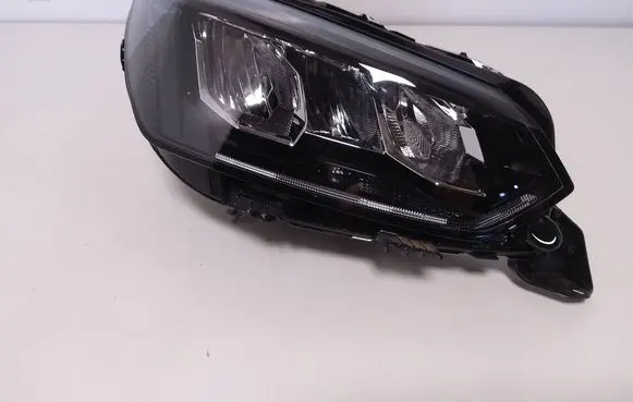 Peugeot 208 II Headlight/headlamp 96554524480