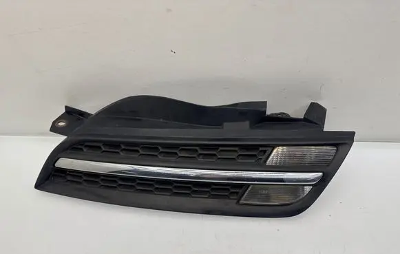 Nissan Micra Front grill 62330BC400