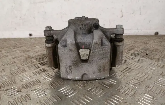 Hyundai Santa Fe Front brake caliper 8D0HH8
