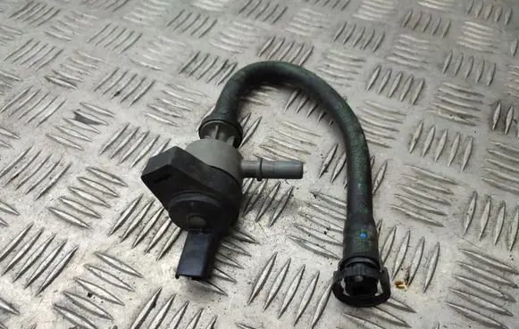 Mini One - Cooper Coupe R56 Vacuum valve 7624541