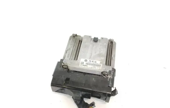 Porsche Cayenne (92A) Engine control unit/module 7P0907401 0281016594