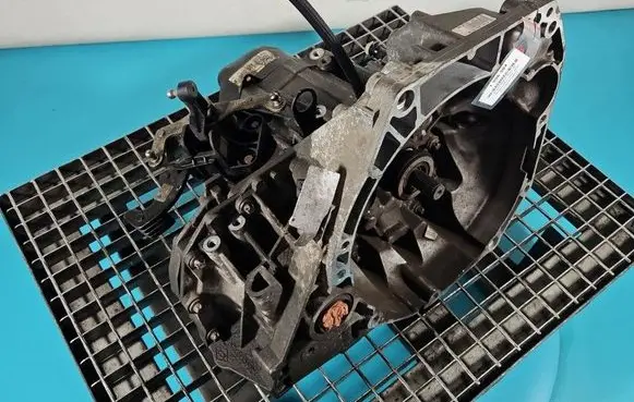 Renault Captur Manual 5 speed gearbox JR5357 IMPRK1596504