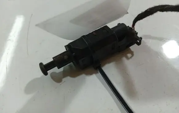 Audi A2 Brake pedal sensor switch 1h0927189d