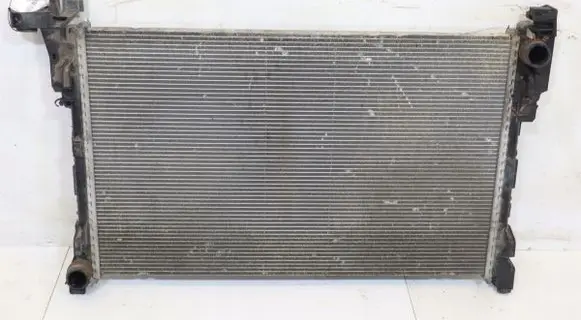 Renault Trafic III (X82) Coolant radiator 214104968R