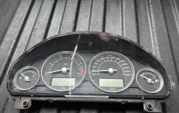 Jaguar S-Type Speedometer (instrument cluster) 4R8F10841A 44Z0304 6620A