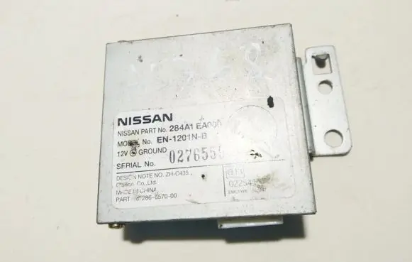 Nissan Pathfinder R51 Antenna control unit 284a1ea000 en-121n-b