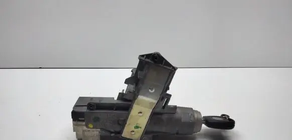 Volkswagen Sharan Ignition lock P012106