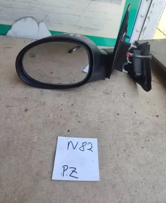 Chrysler PT Cruiser Front door electric wing mirror 283428