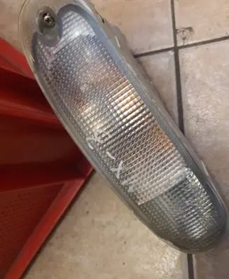 Mazda MX-3 Front indicator light 0410687l