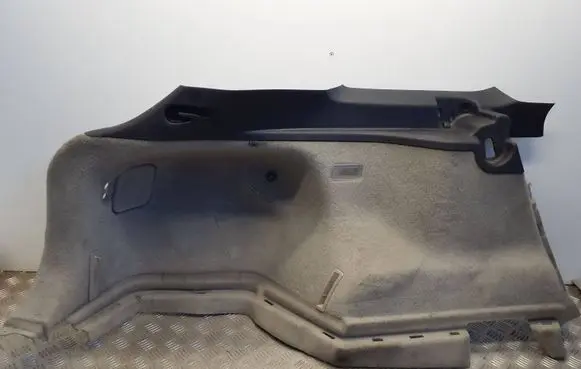 Toyota Avensis T270 Trunk/boot lower side trim panel 