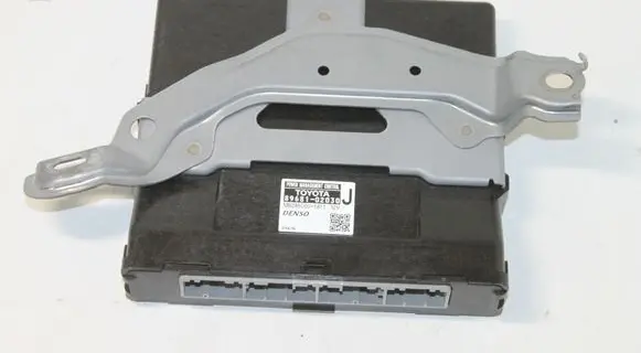 Toyota Auris E180 Other control units/modules 8968102030
